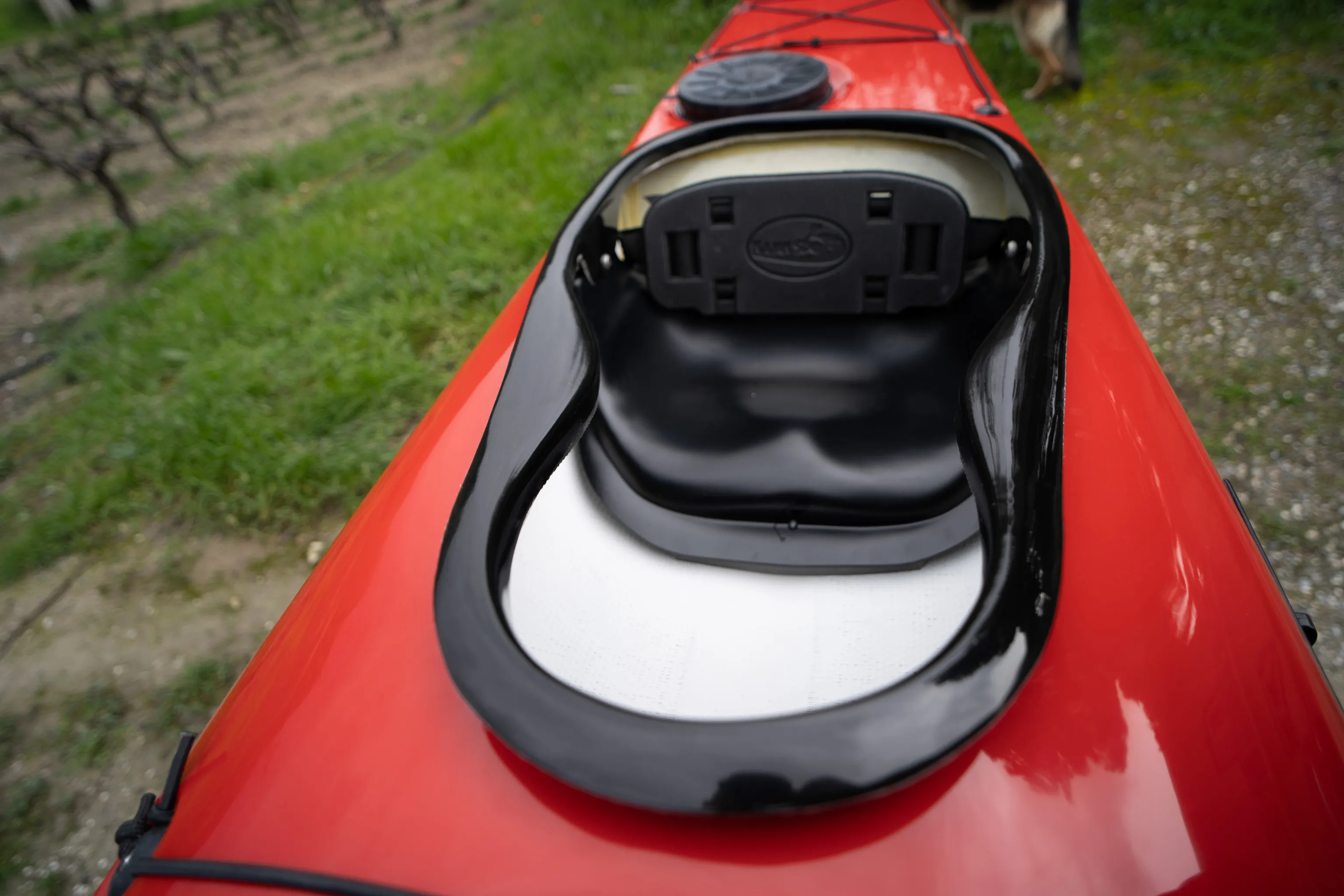 Sea kayak seat