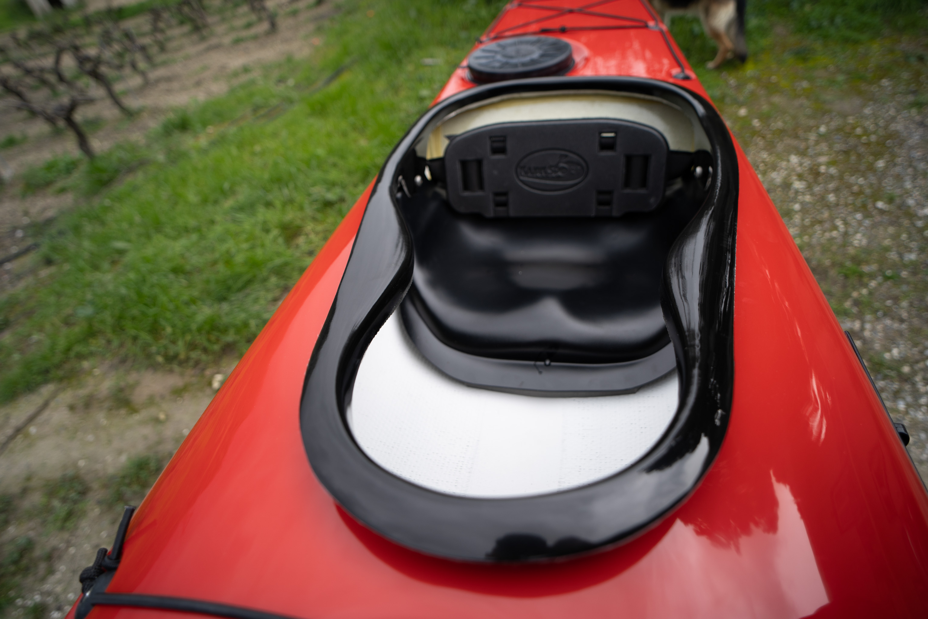 Sea kayak seat