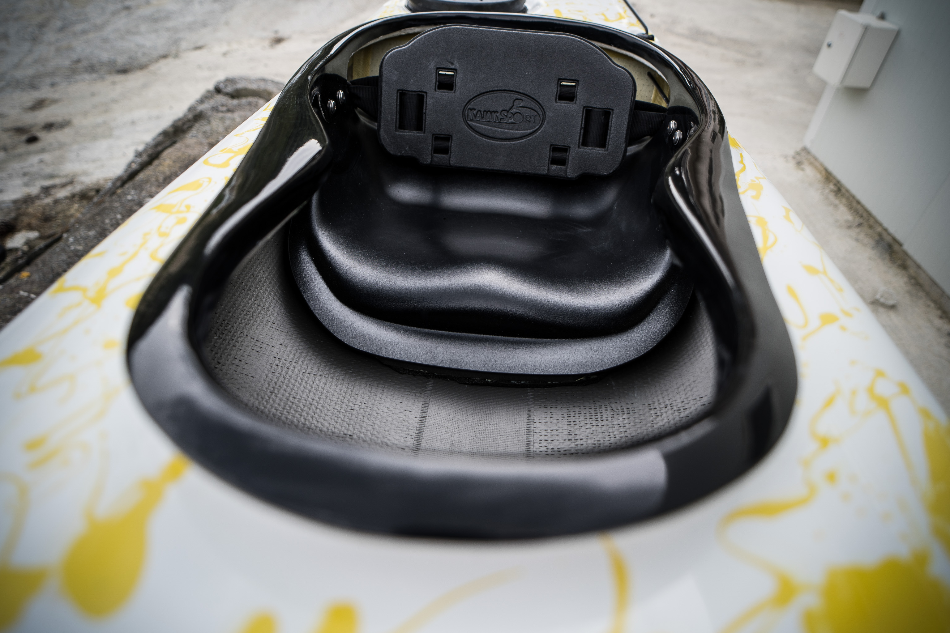 Sea kayak seat