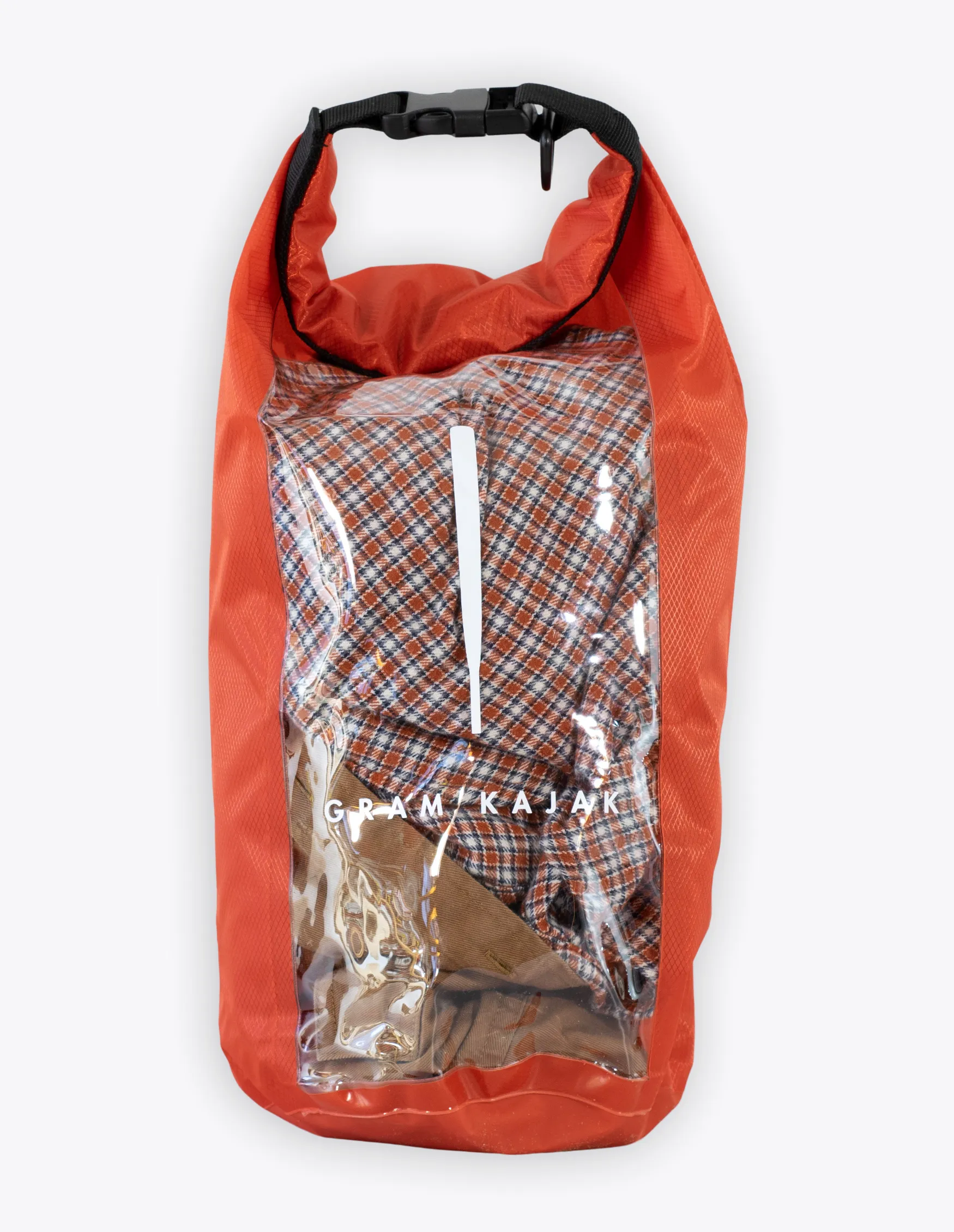 Dry bag with valve compression